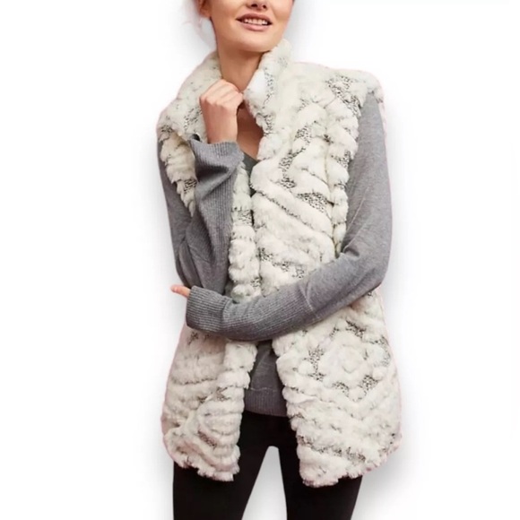 Anthropologie Amadi Faux Fur Basia Vest - Picture 1 of 5